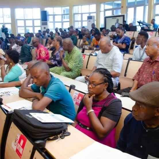 Master's Degree Requirements in Nigeria: Duration, Curriculum, Specialization, and Research Components
