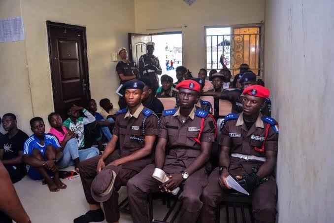 How Much is Man O' War Trainee Salary: Stipend and Compensation Package